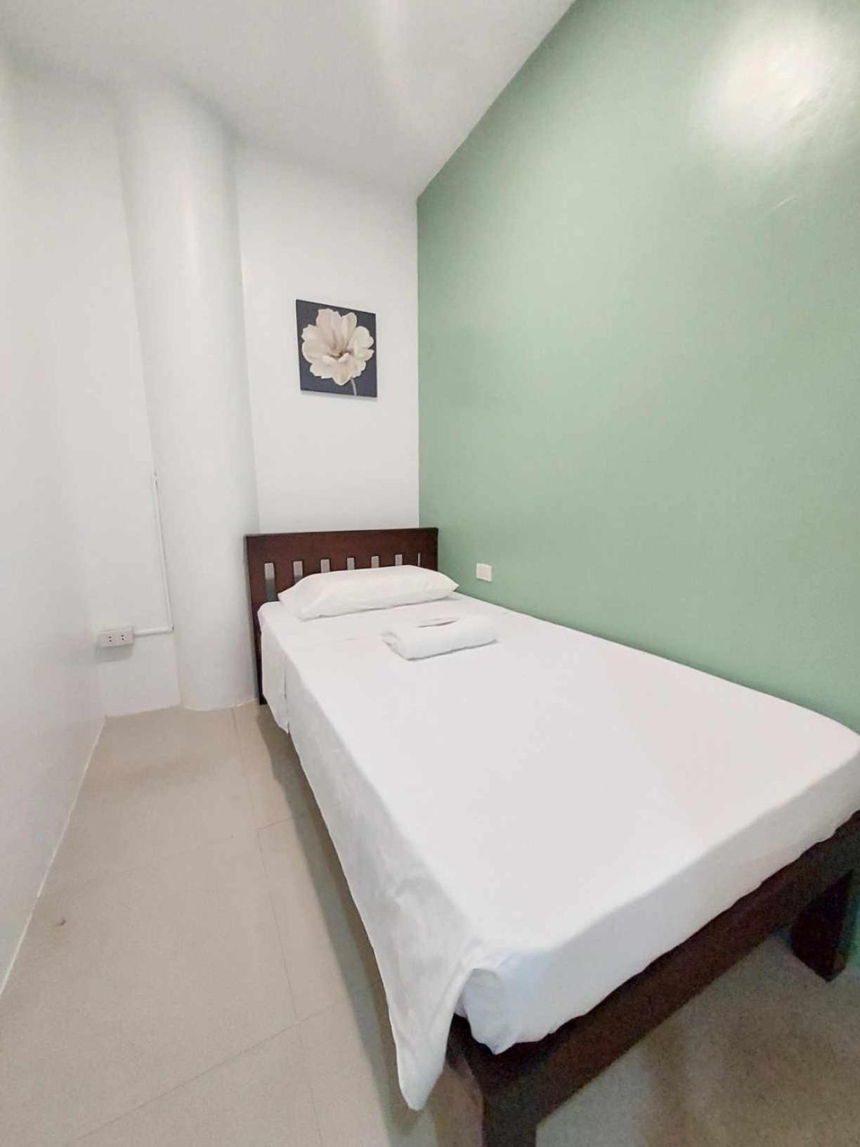 Primerose Residences - Near Mactan-Cebu International Airport Lapu-Lapu City Eksteriør bilde